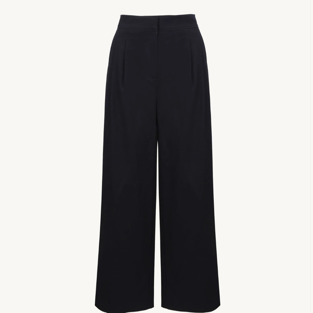 Womens something to hold dark blue canvas pants.